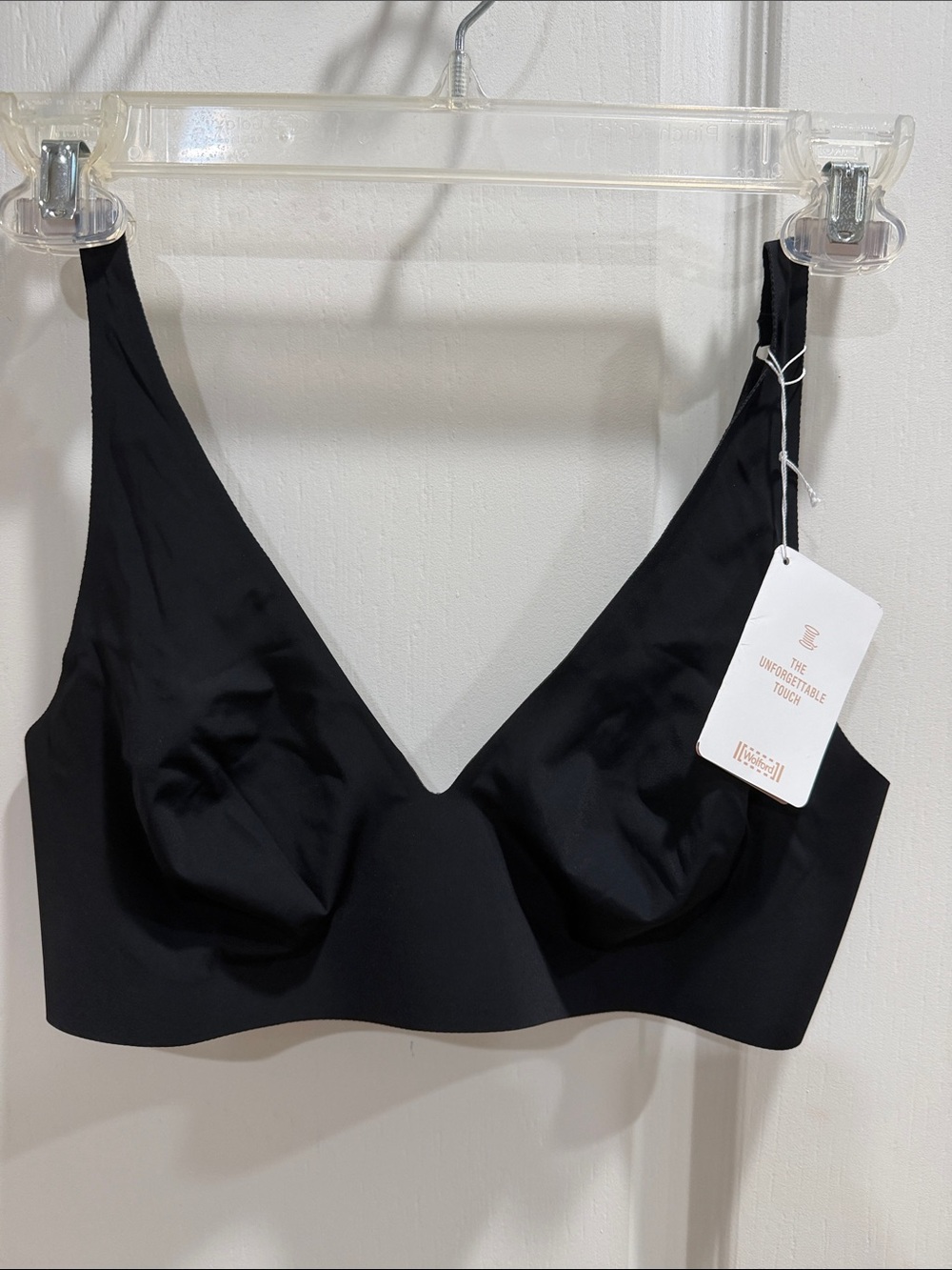 Wolford Black Smooth V-Neck Bralette- BRAND NEW!